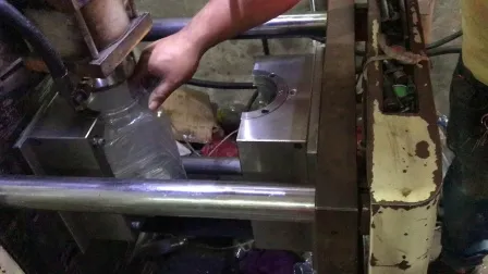 Hersteller von Blasformen für saubere Toilettenflaschen aus PE-Kunststoff